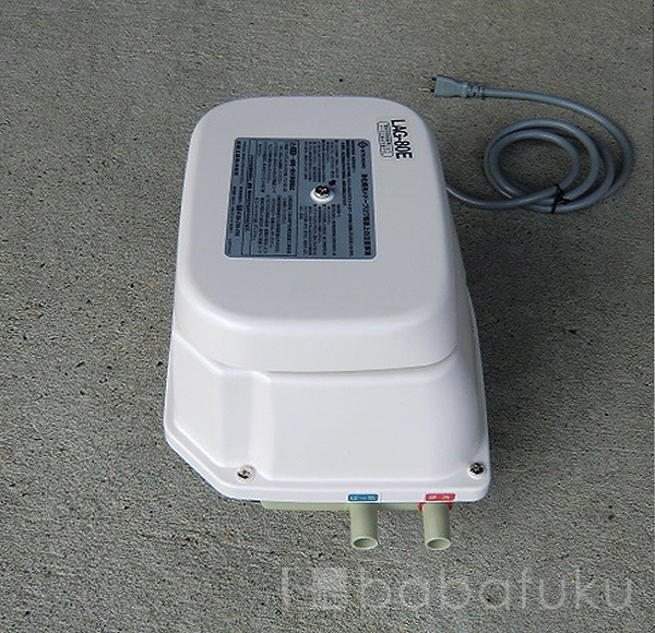 ブロアー 日東工器(クボタ)LAG-80E(左) ブロアー 日東工器(クボタ)LAG-80E(左)